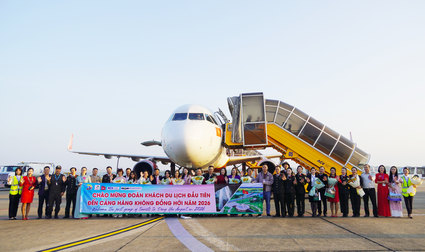 Đón 180 khách du lịch đầu tiên “xông đất” Quảng Trị năm 2026