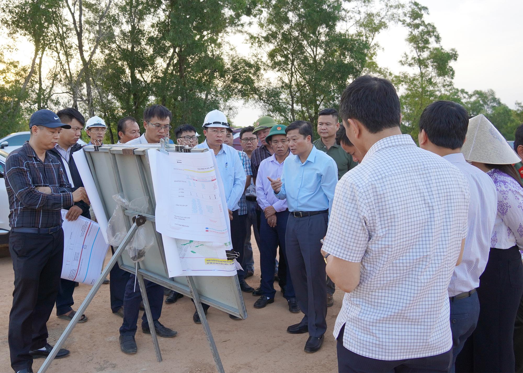 Đôn đốc tiến độ thực hiện và giải ngân kế hoạch vốn đầu tư công những tháng còn lại của năm 2026